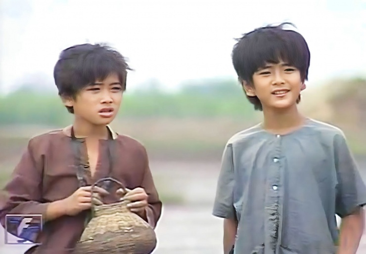 "Bé An" Hùng Thuận, "thằng Cò" Phùng Ngọc "Đất phương Nam" năm 1997.