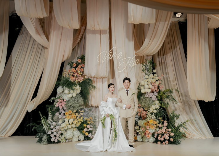 Cầu thủ Dương Thanh Hào cưới vợ sau 8 năm yêu - 1