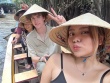 Người nước ngoài đổ xô theo trend 'Vietnam is calling'