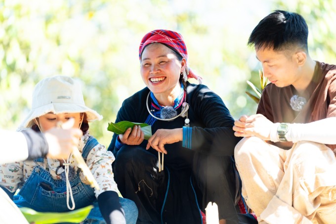 Vàng Thị Thông là chủ homestay ở Bản Liền. Ảnh: Gia đình Haha