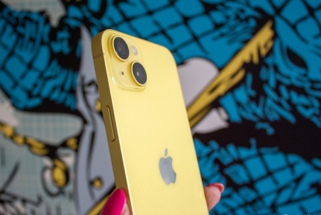 iPhone từng gây sốt thị trường nay giá giảm kỷ lục cả chục triệu đồng