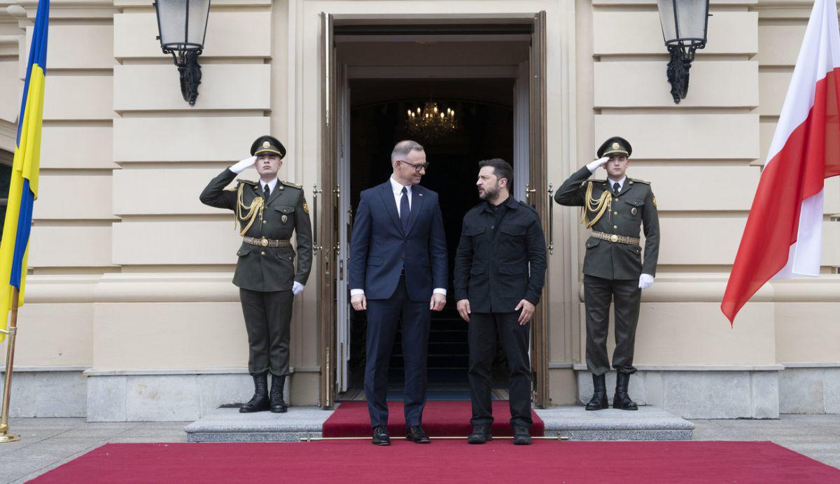 Tổng thống Ba Lan sắp mãn nhiệm Andrzej Duda tới Kiev gặp Tổng thống Ukraine Volodymyr Zelensky vào ngày 28/6/2025. Ảnh: Euromaidan Press.