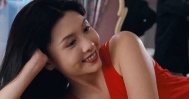 Nữ hoàng phim 18+ sinh 3 con gái giúp chồng thà...
