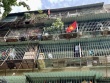 ‘Chuồng cọp’ vẫn quây kín chung cư cũ ở TPHCM, hỏa hoạn xảy ra biết thoát lối nào?