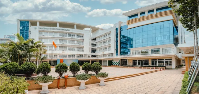 THCS Thanh Xuân, một trong những trường thực hiện mô hình chất lượng cao được đánh giá là bố trí giáo viên đứng lớp thấp hơn quy định của Bộ GD&amp;ĐT.
