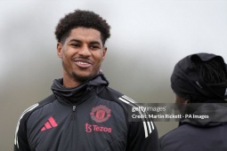 Cay đắng Rashford chủ động xin tập luyện, bị Amorim "cách ly" với dàn sao MU