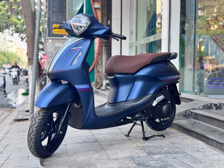 Giá xe ga Yamaha Grande tháng 7/2025, giảm 3 triệu đồng - 1