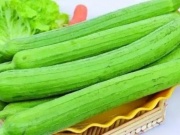 Loại quả vào mùa hè bán đầy ngoài chợ rất giàu canxi
