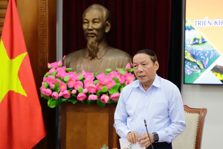 Bộ trưởng Nguyễn Văn Hùng: Các địa phương cần đề xuất sáng kiến trong việc đẩy mạnh xúc tiến quảng bá. Ảnh: Xuân Trường