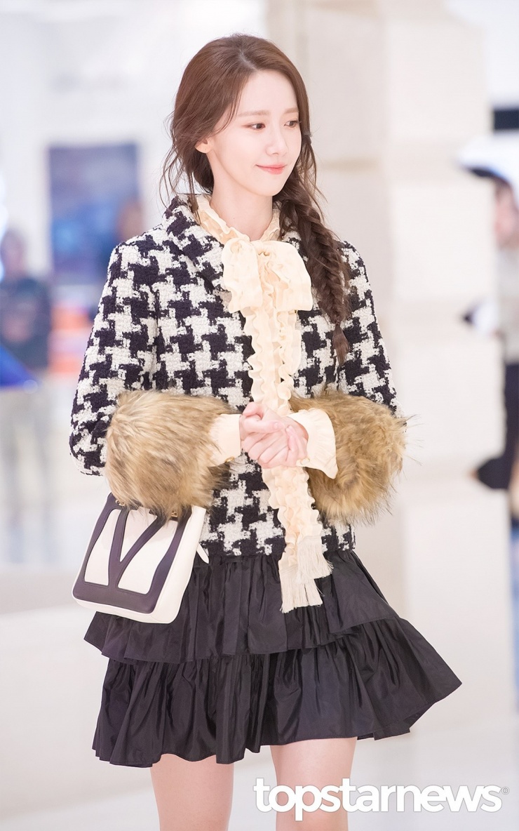 Yoona từng hẹn hò Lee Seung Gi, chia tay năm 2015, sau đó kín tiếng đời tư, hiện cô độc thân. Ảnh: Topstarnews