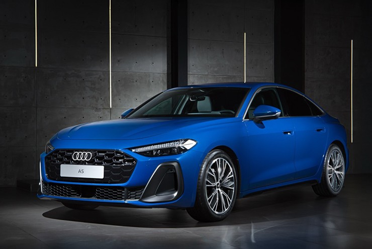 Audi A5 thế hệ mới bất ngờ có mặt tại Việt Nam, giá bán từ 2,2 tỷ đồng