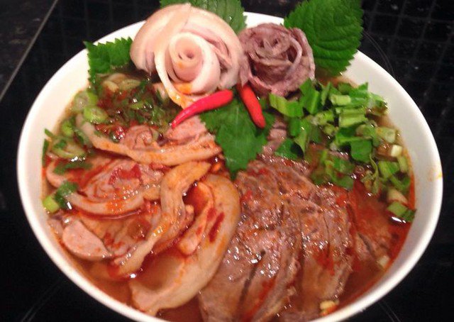 Thứ rau xanh trộn lẫn trong mớ rau sống nếu dùng đều đặn sẽ giúp hỗ trợ phòng chống ung thư - 4