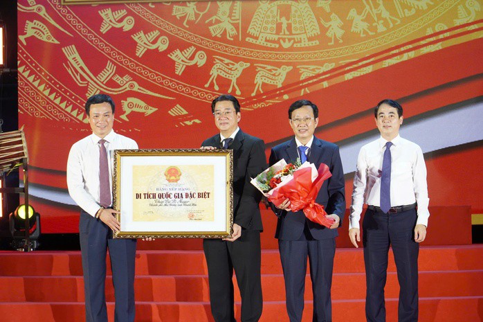 Khánh Hòa đón nhận Di tích quốc gia đặc biệt Tháp Bà Ponagar