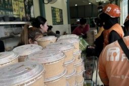 Giằng co trên thị trường giao đồ ăn