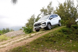 Giá xe Mitsubishi Xpander Cross tháng 7/2025, ưu đãi tới 75 triệu đồng