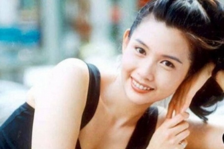 Nữ diễn viên tự hào khi xem cảnh nhạy cảm của chồng với bạn diễn, cưới 17 năm có 3.300 tỷ nhưng quyết không sinh con