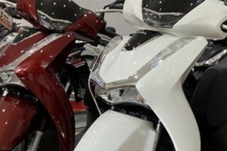 Giá xe SH mới nhất giảm kịch sàn, có bản thấp hơn cả niêm yết, hiện...