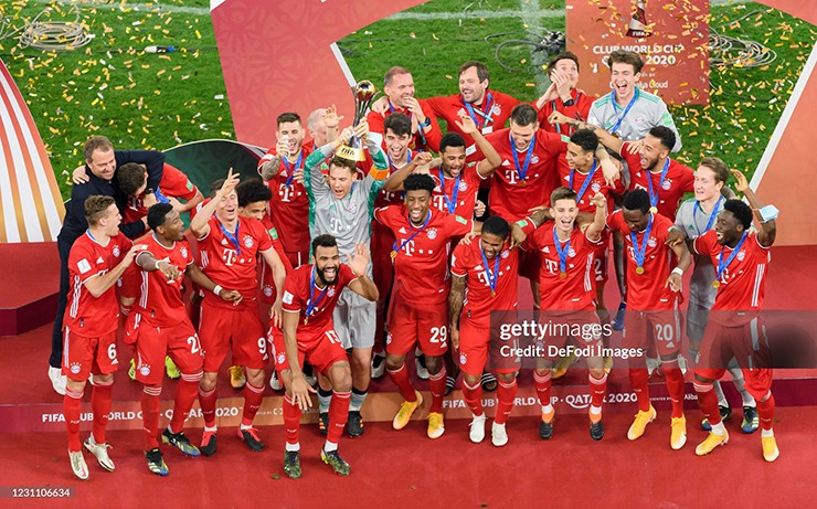 Bayern Munich nâng cúp vô địch FIFA Club World Cup năm 2020