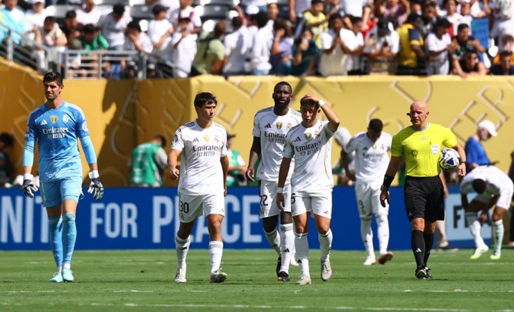 Real Madrid&nbsp;đã sụp đổ trước sức mạnh đáng sợ của PSG