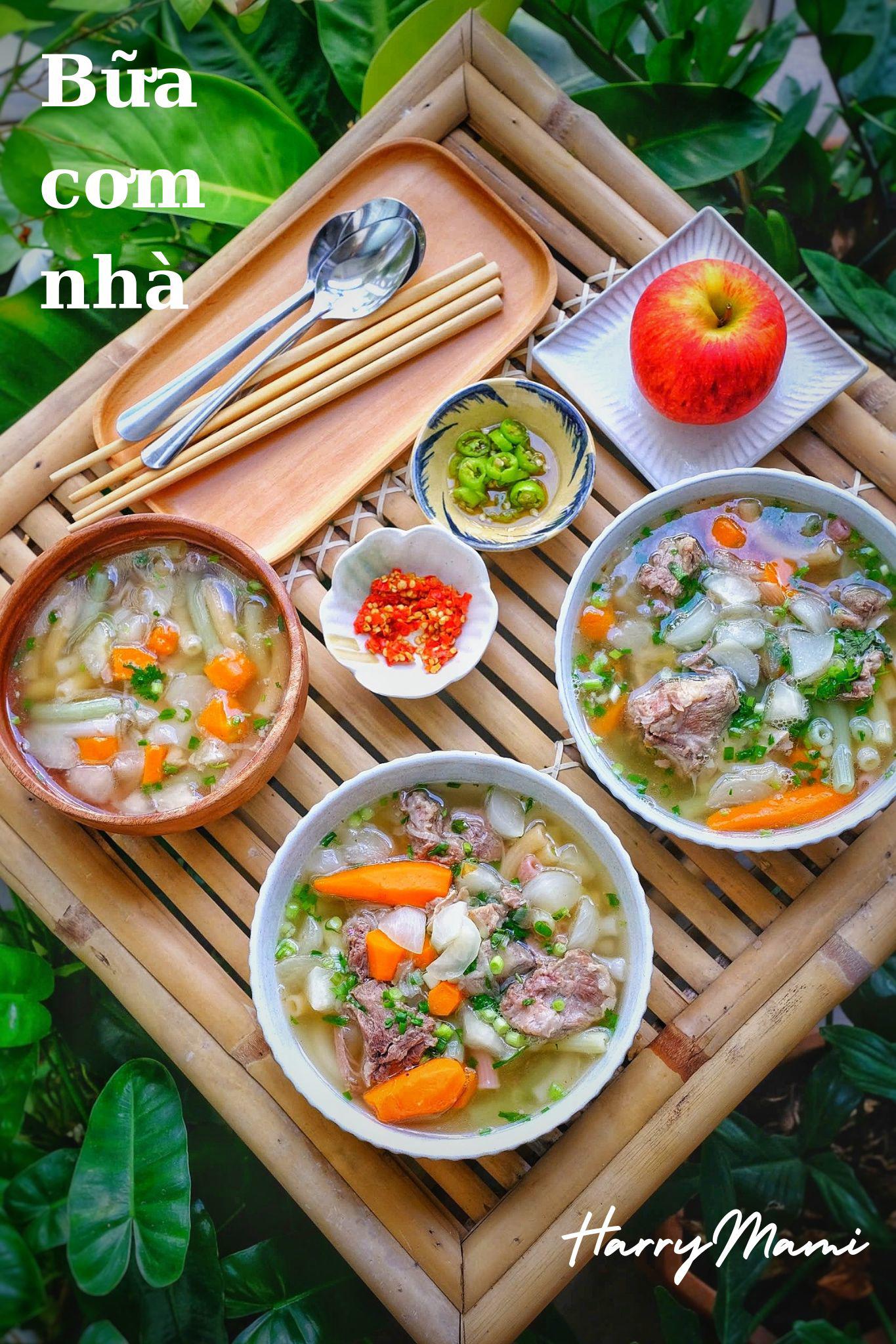 Nui sườn rau củ - Táo