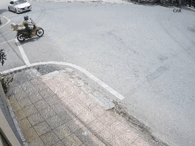 Ngã tư liên tiếp xảy ra tai nạn