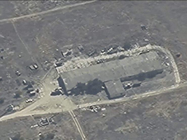 Video tên lửa đạn đạo Iskander của Nga đánh trúng nơi tập trung lính thủy đánh bộ Ukraine