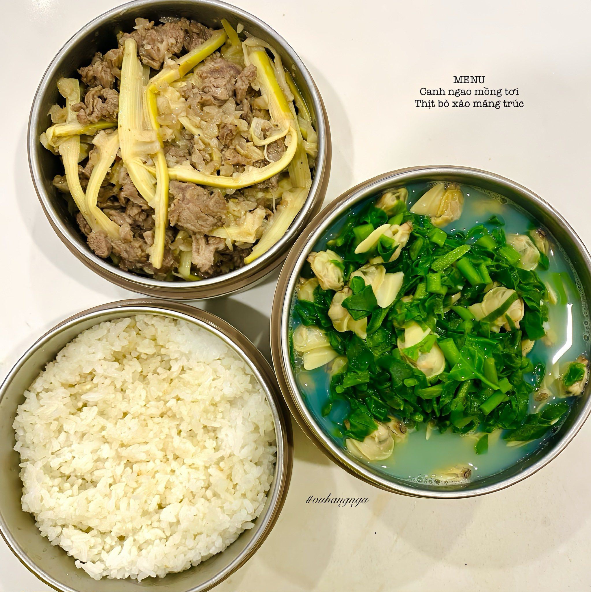 Thịt bò xào măng trúc - Canh mồng tơi nấu ngao