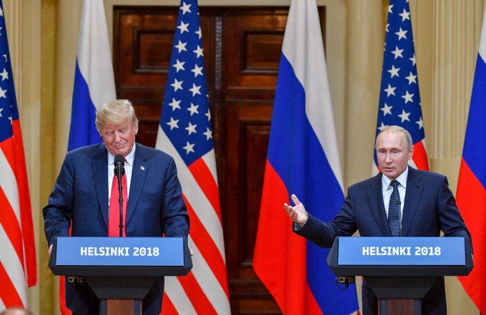 Tổng thống Mỹ Donald Trump (trái) và người đồng cấp Nga Vladimir Putin trong cuộc họp báo tại Helsinki, Phần Lan, hồi tháng 7/2018. Ảnh: AFP