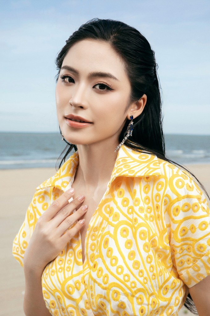 Á hậu Vân Nhi.