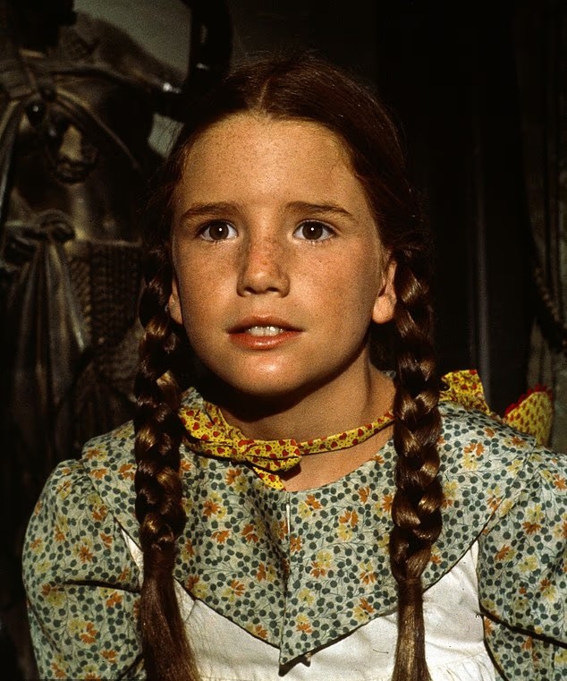 Melissa Gilbert đóng vai Laura trong 'Ngôi nhà nhỏ trên thảo nguyên'.