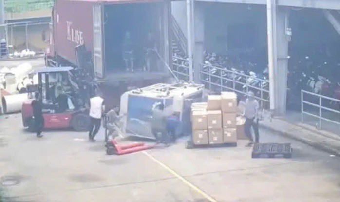 Hiện trường vụ tai nạn lao động khiến 2 người thương vong. Ảnh chụp màn hình