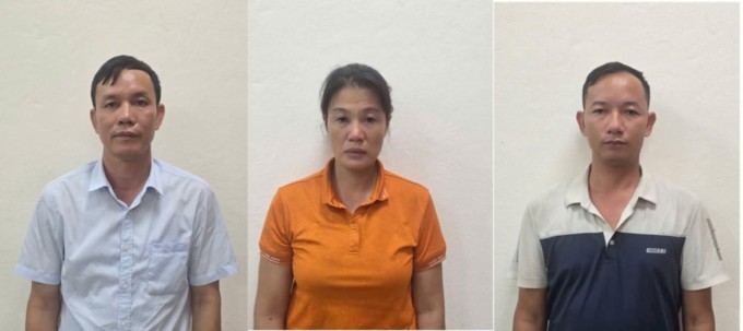 Các bị can Nguyễn Bá Trượng, Trần Thị Thanh Hòa, Nguyễn Văn Tiến (từ trái qua phải). Ảnh: Công an cung cấp