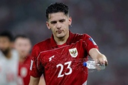 Sao nhập tịch của Indonesia bất ngờ bị fan dọa lấy mạng, "yêu quá hóa rồ"