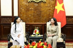 Phó Chủ tịch nước tiếp nữ phi hành gia gốc Việt đầu tiên bay vào không gian