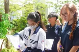 Tuyển sinh đại học 2025: Điểm chuẩn một số ngành sẽ giảm mạnh