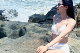 Hotgirl bóng chuyền quê Quảng Trị  ' gây bão '  khi diện bikini nóng bỏng