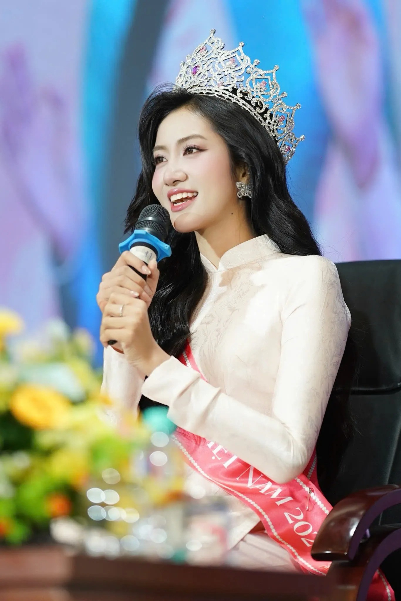 Hoa hậu Hà Trúc Linh sau đăng quang. Ảnh: Phạm Nguyễn.
