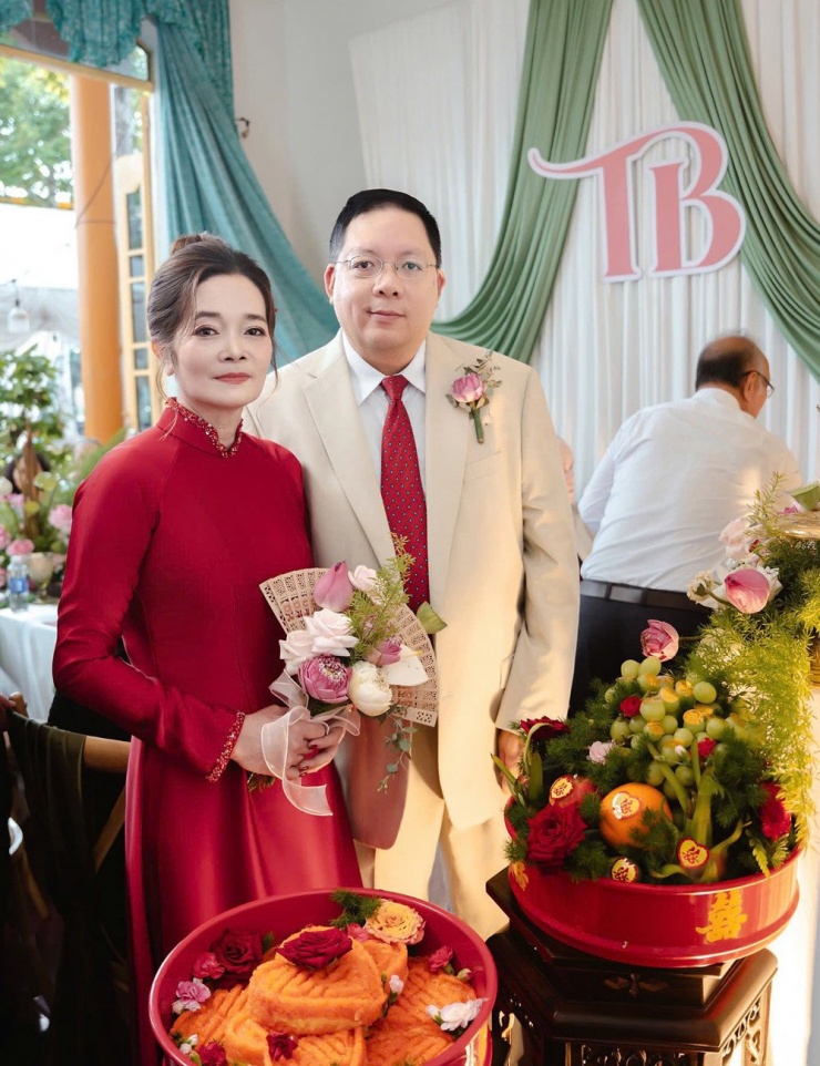 Người mẹ 25 năm ở vậy nuôi con nay đã tìm thấy hạnh phúc riêng&nbsp;