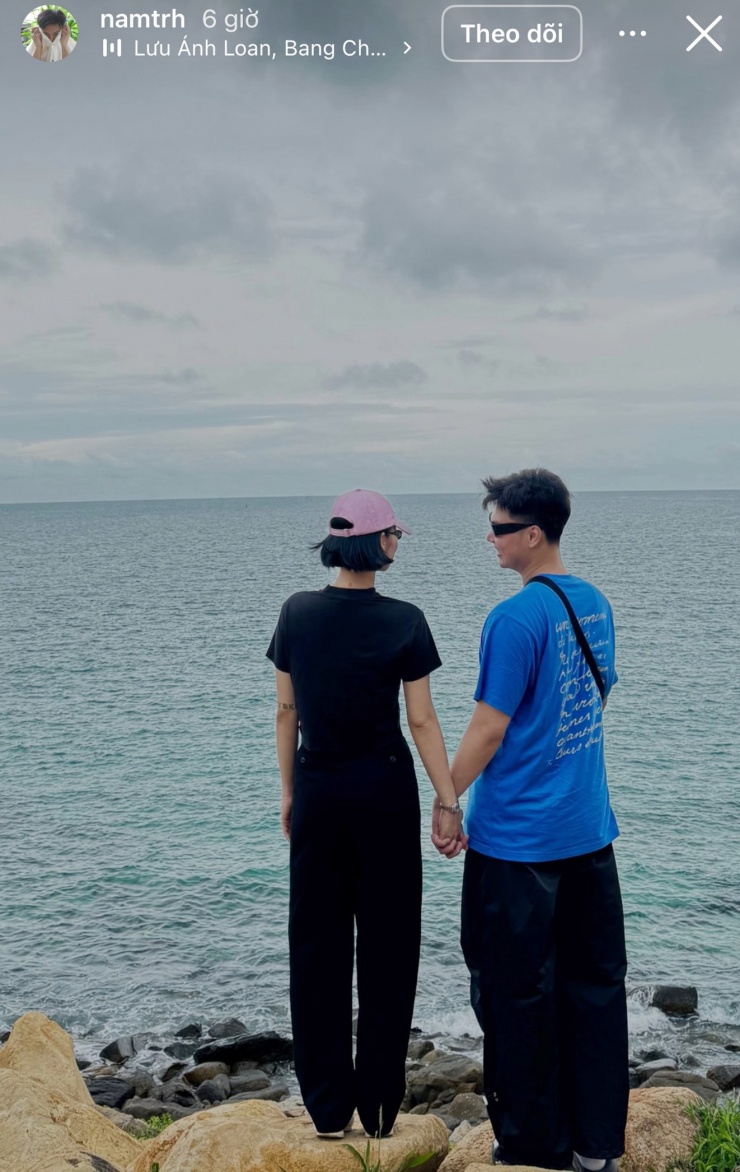 Nam Vlog cũng không ngần ngại mà chia sẻ hình ảnh ngọt ngào của cả hai.