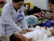 Xúc động mẹ hiến da đùi phủ ghép cho con bị phỏng nguy kịch