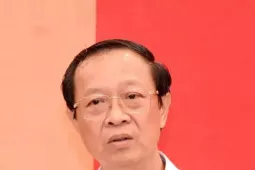 Lương cao, luật mới: Dạy thêm chưa có hồi kết?