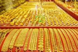 Giá vàng nổi sóng, dự báo tăng tốc thoát khỏi vùng giằng co