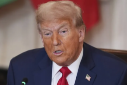 Tổng thống Donald Trump gửi tiếp thư áp thuế mức cao cho EU, Mexico
