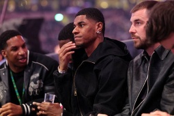 Rashford có động thái mới thúc giục Barca, MU cũng đang  " chờ dài cổ " 