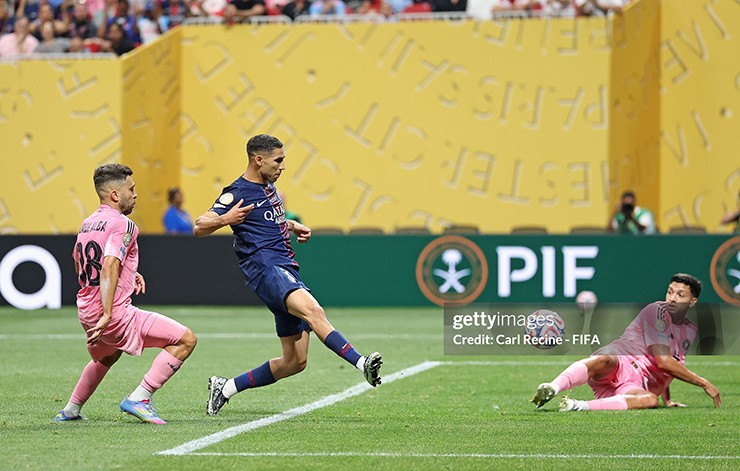 PSG giành chiến thắng 4-0 trước đội bóng Inter Miami của Messi PSG giành chiến thắng 4-0 trước đội bóng Inter Miami của Messi