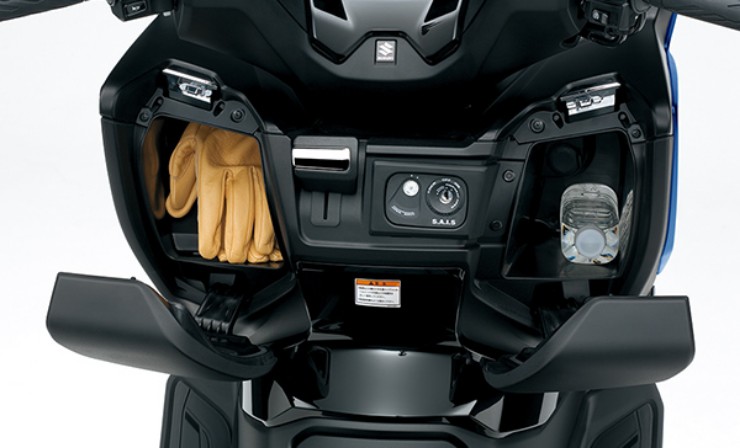 Suzuki giới thiệu xe ga 400cc, "giáp lá cà" với SH350i - 6