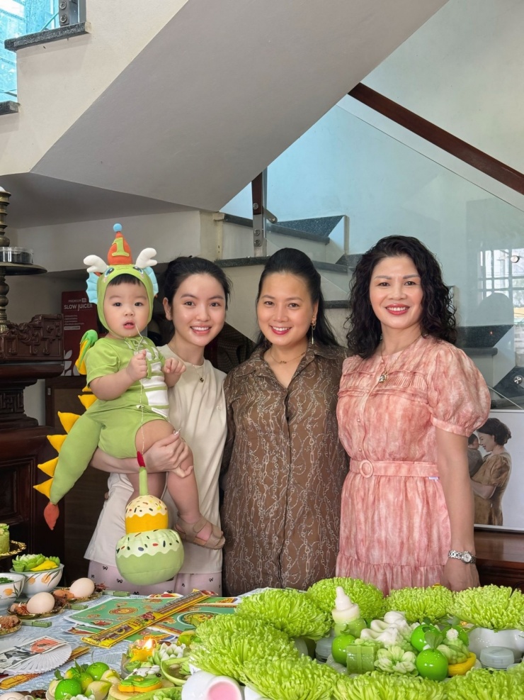 Quang Hải - Chu Thanh Huyền mừng con trai tròn một tuổi - 7
