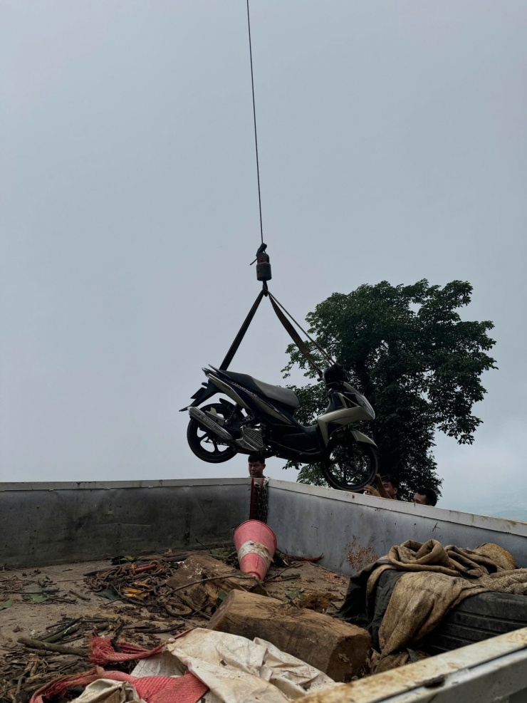 Phương tiện của nạn nhân.