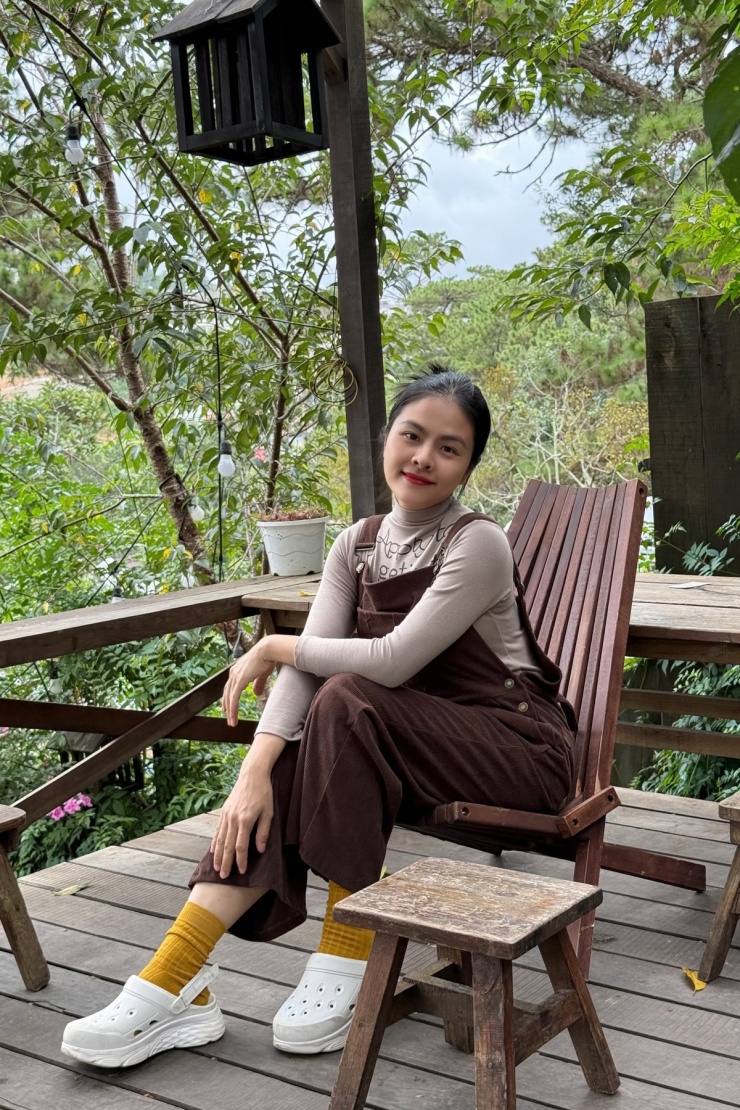 Gia đình Vân Trang &#39;trốn nóng&#39; ở Đà Lạt - 8