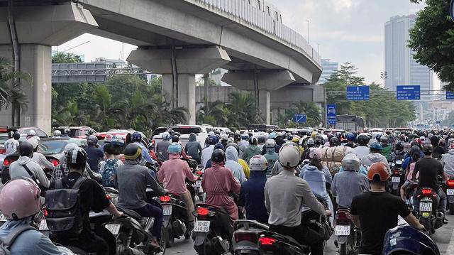 Hà Nội chuẩn bị cấm xe máy chạy xăng vào khu vực nội đô.